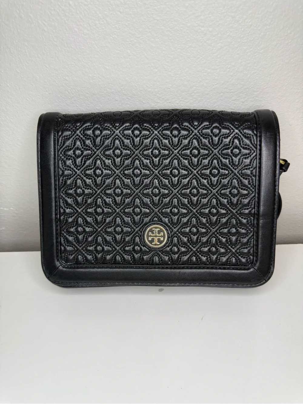 Tory Burch Black Leather Marion Quilted Crossbody Bag Gold Chain Logo Classic